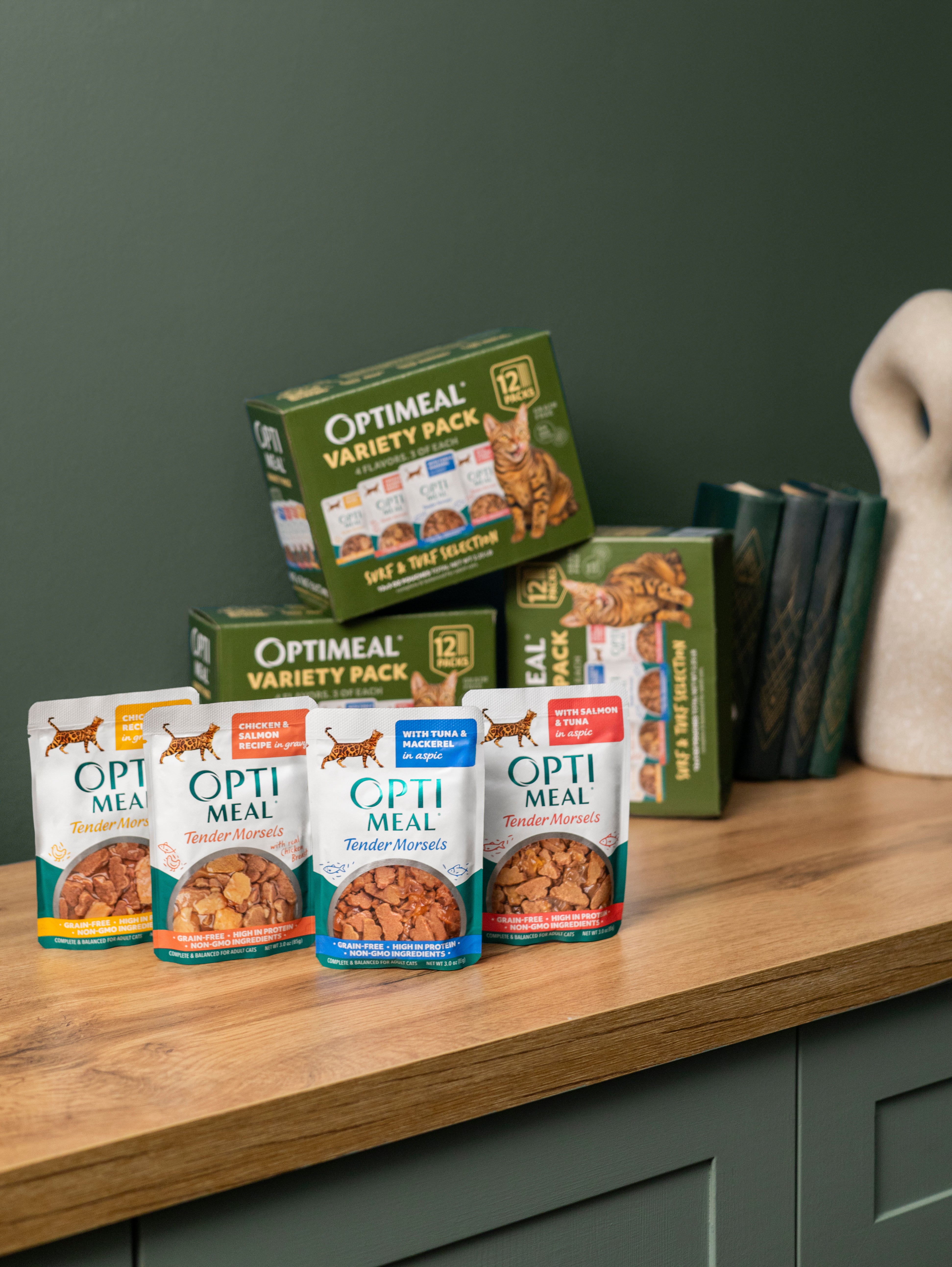 (24) OPTIMEAL® Variety Pack Surf & Turf Selection – Chicken, Salmon, Tuna & Mackerel Wet Cat Food