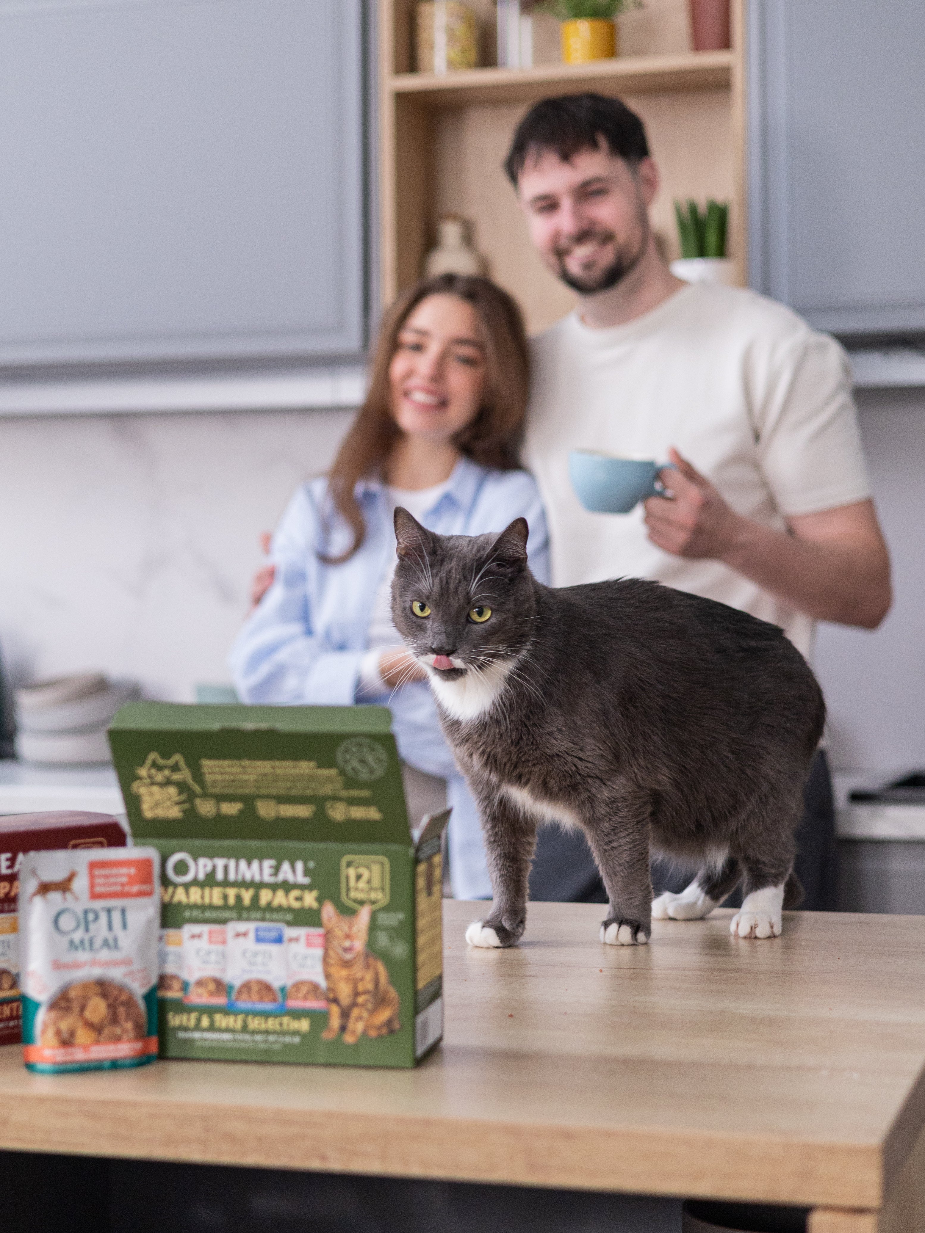 (24) OPTIMEAL® Variety Pack Surf & Turf Selection – Chicken, Salmon, Tuna & Mackerel Wet Cat Food