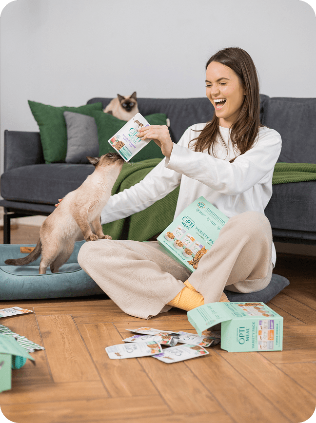 Optimeal® Tender Morsels With Lamb & Veggies In Aspic for Adult Cats